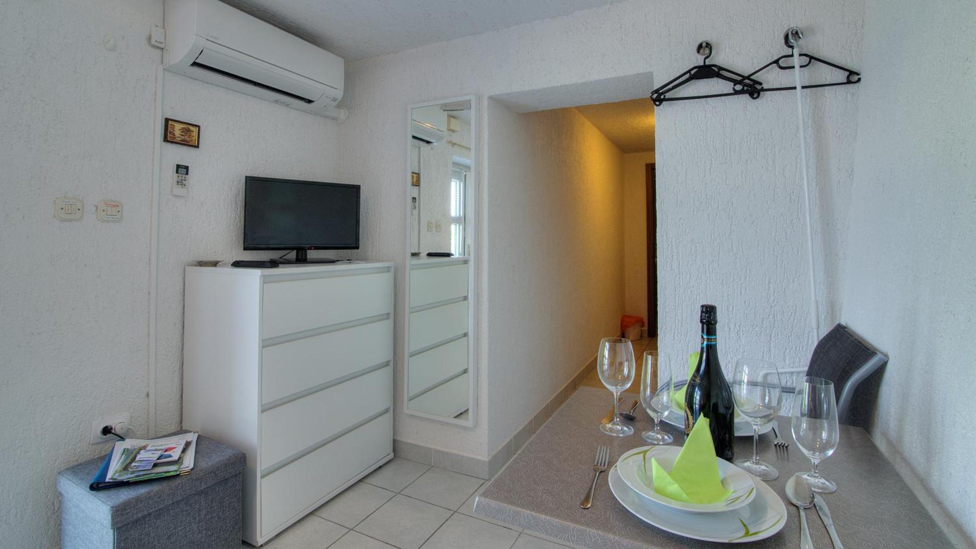 Senj Apartment Habitación foto